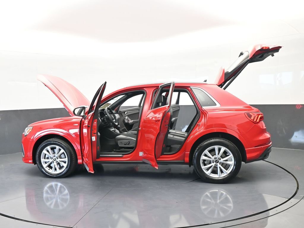 Used 2025 Audi Q3 2.0T Premium AWD/4WD image 68