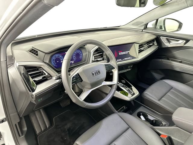 Used 2025 Audi Q4 e-tron Premium w/ Convenience Package image 11