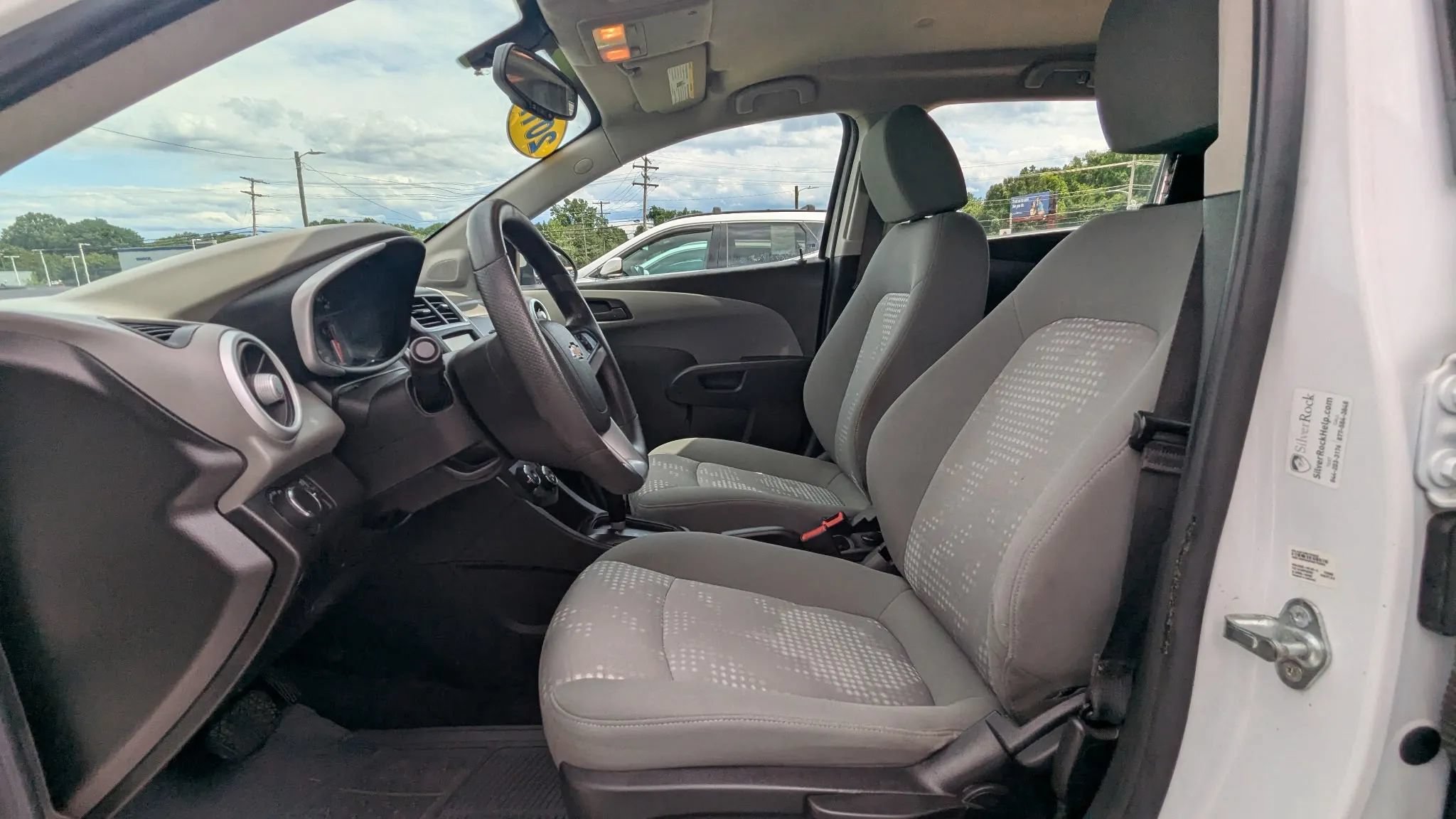 Used 2017 Chevrolet Sonic LT FWD image 10
