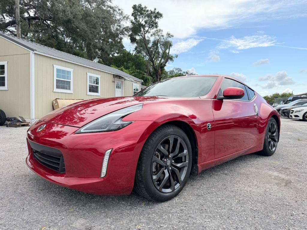 Used 2018 Nissan 370Z Coupe RWD image 1