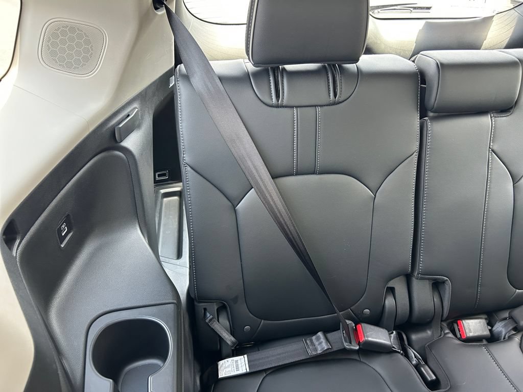 Certified 2023 Honda Pilot Elite image 24