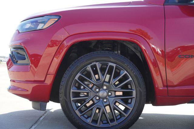 Certified 2023 Jeep Compass Limited image 5