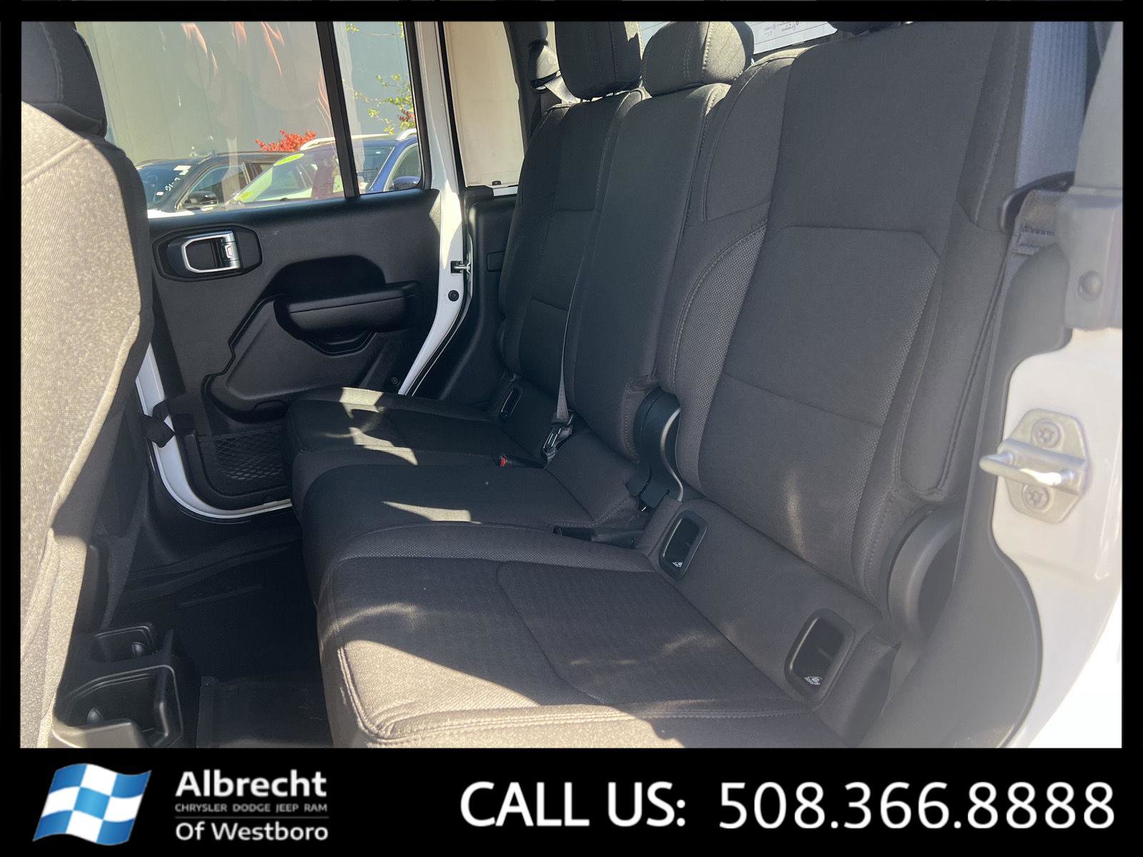 Used 2022 Jeep Gladiator Willys image 14