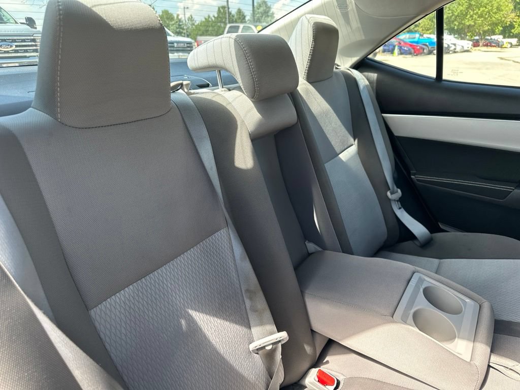 Used 2019 Toyota Corolla LE FWD image 23