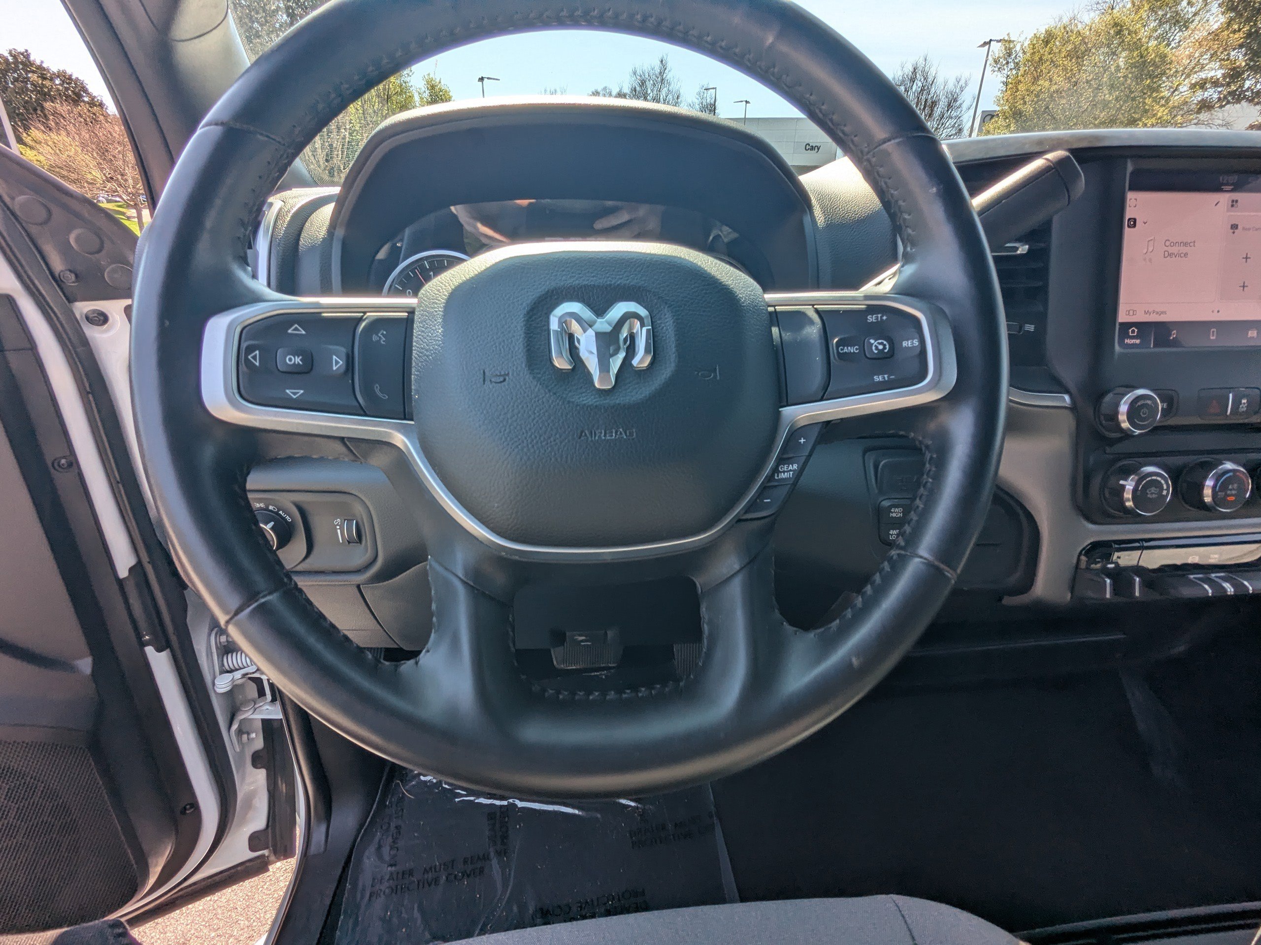 Used 2024 RAM 2500 Big Horn image 17