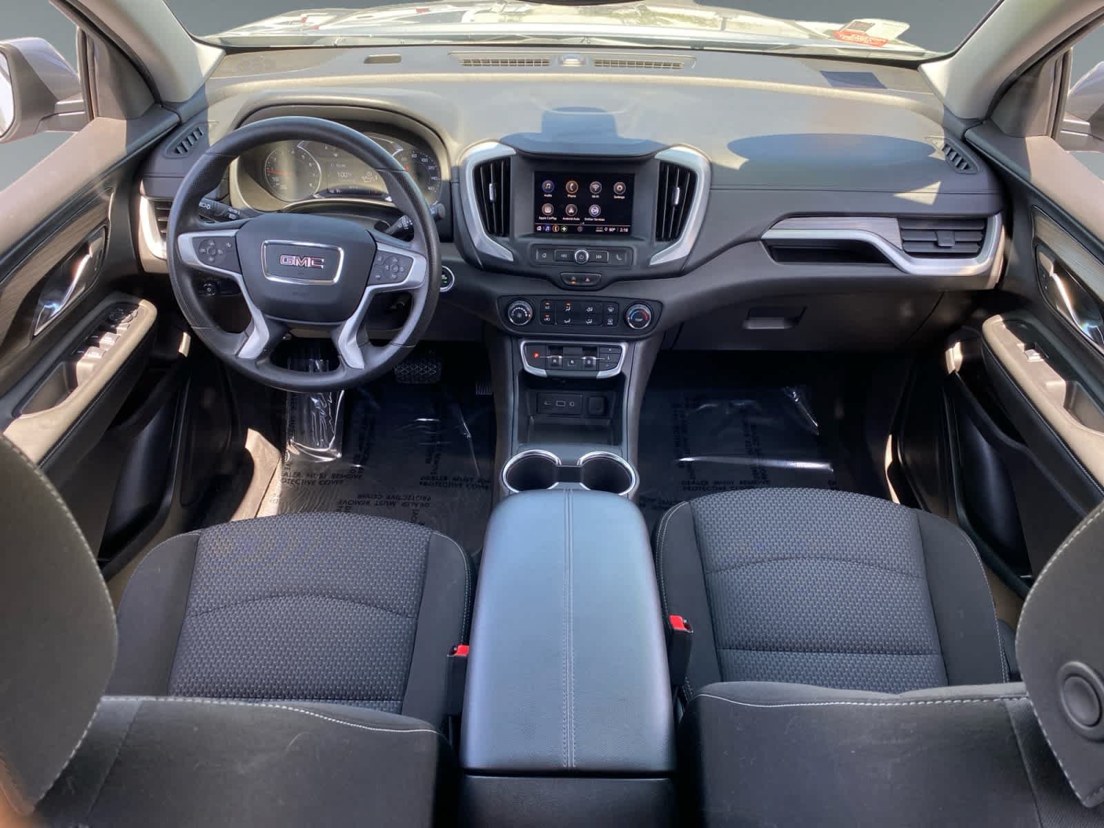 Used 2024 GMC Terrain SLE FWD image 10