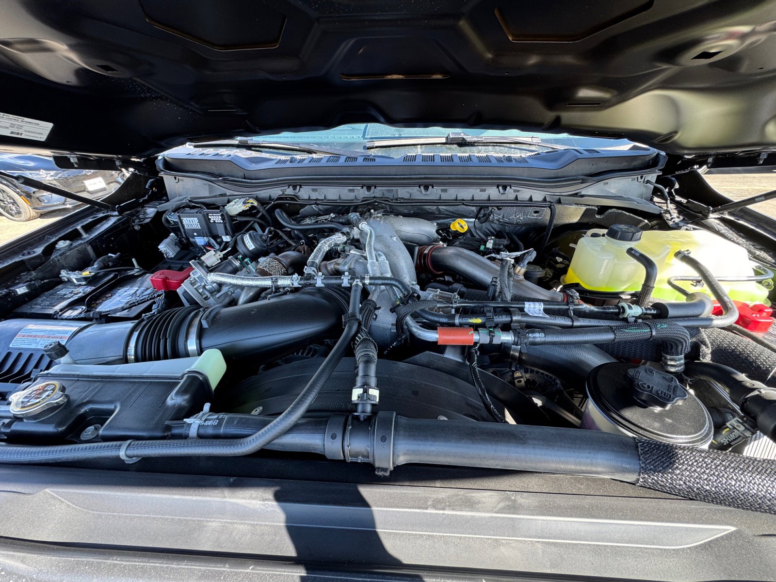 New 2026 Ford F250 Lariat w/ Black Appearance Package image 19