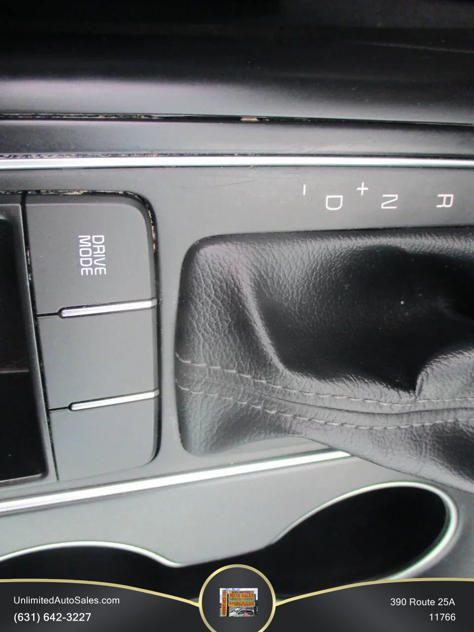Used 2020 Kia Sorento FWD V6 image 11