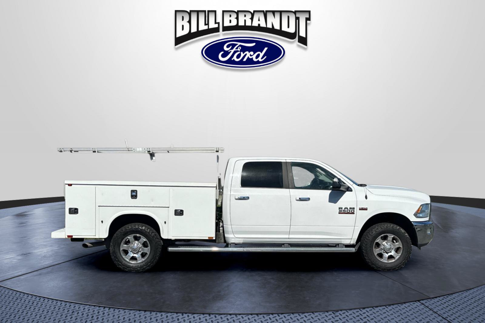 Used 2018 RAM 3500 Big Horn AWD/4WD image 2
