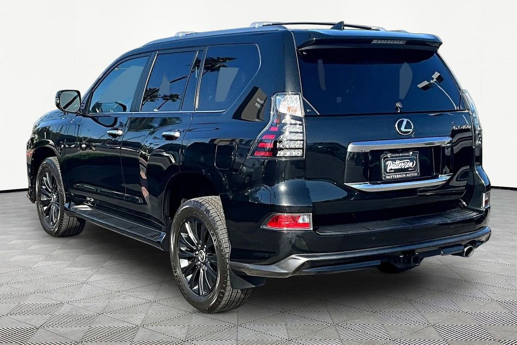 Used 2023 Lexus GX 460 Premium w/ Accessory Package image 6