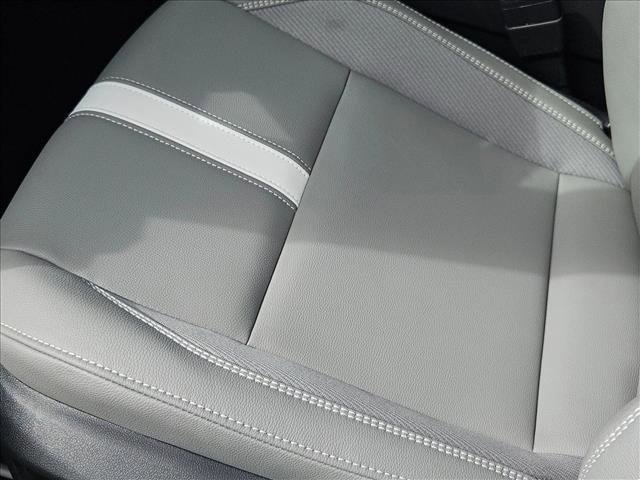 New 2026 Toyota Camry SE image 4