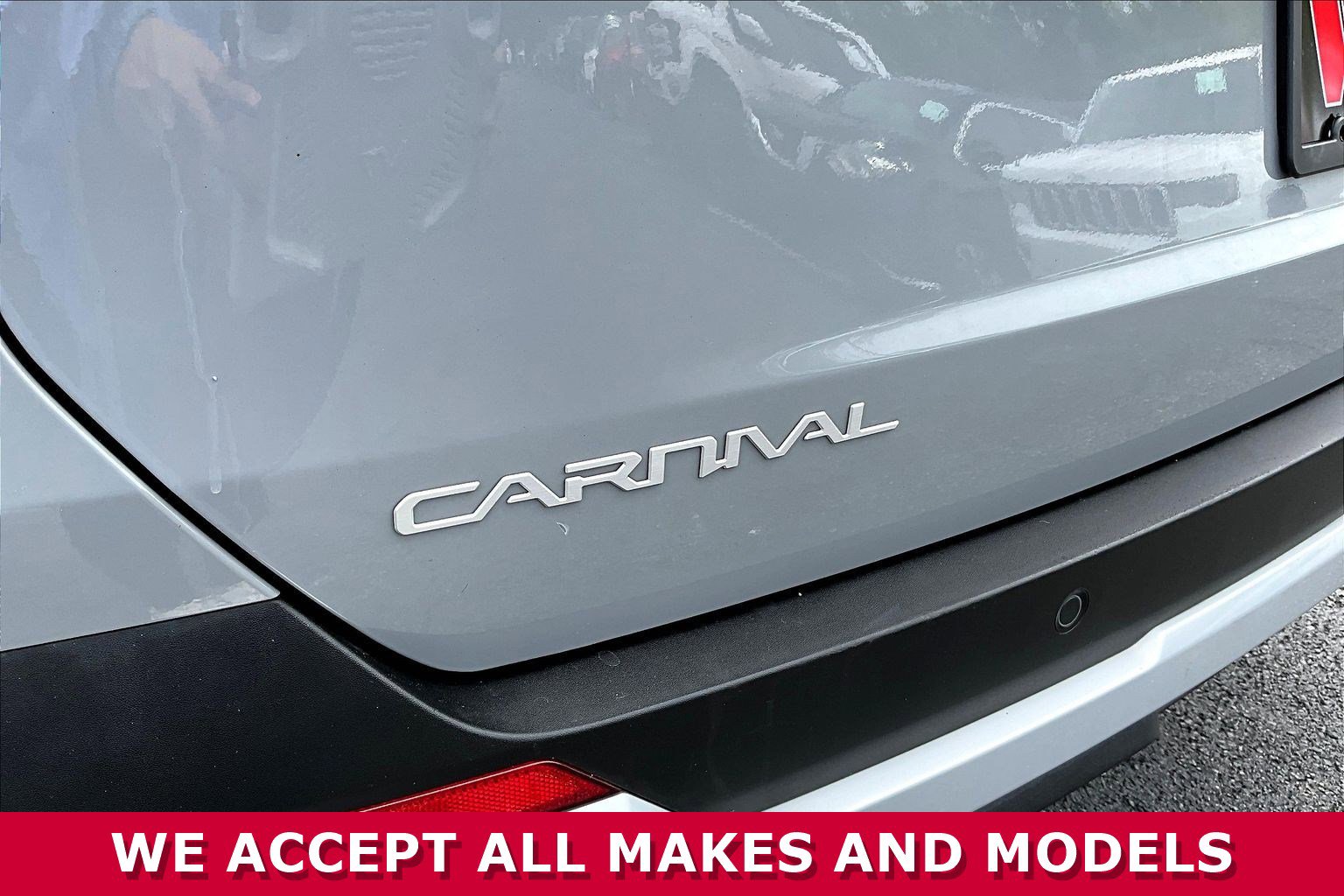 Certified 2025 Kia Carnival EX FWD image 21