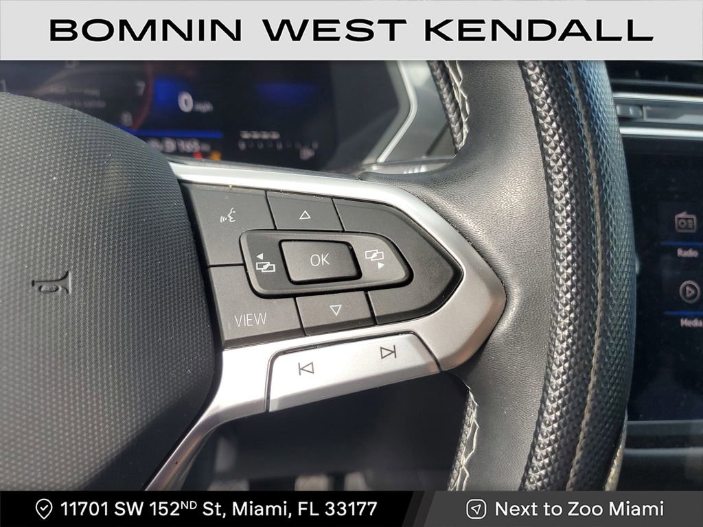 Used 2023 Volkswagen Tiguan SE image 30