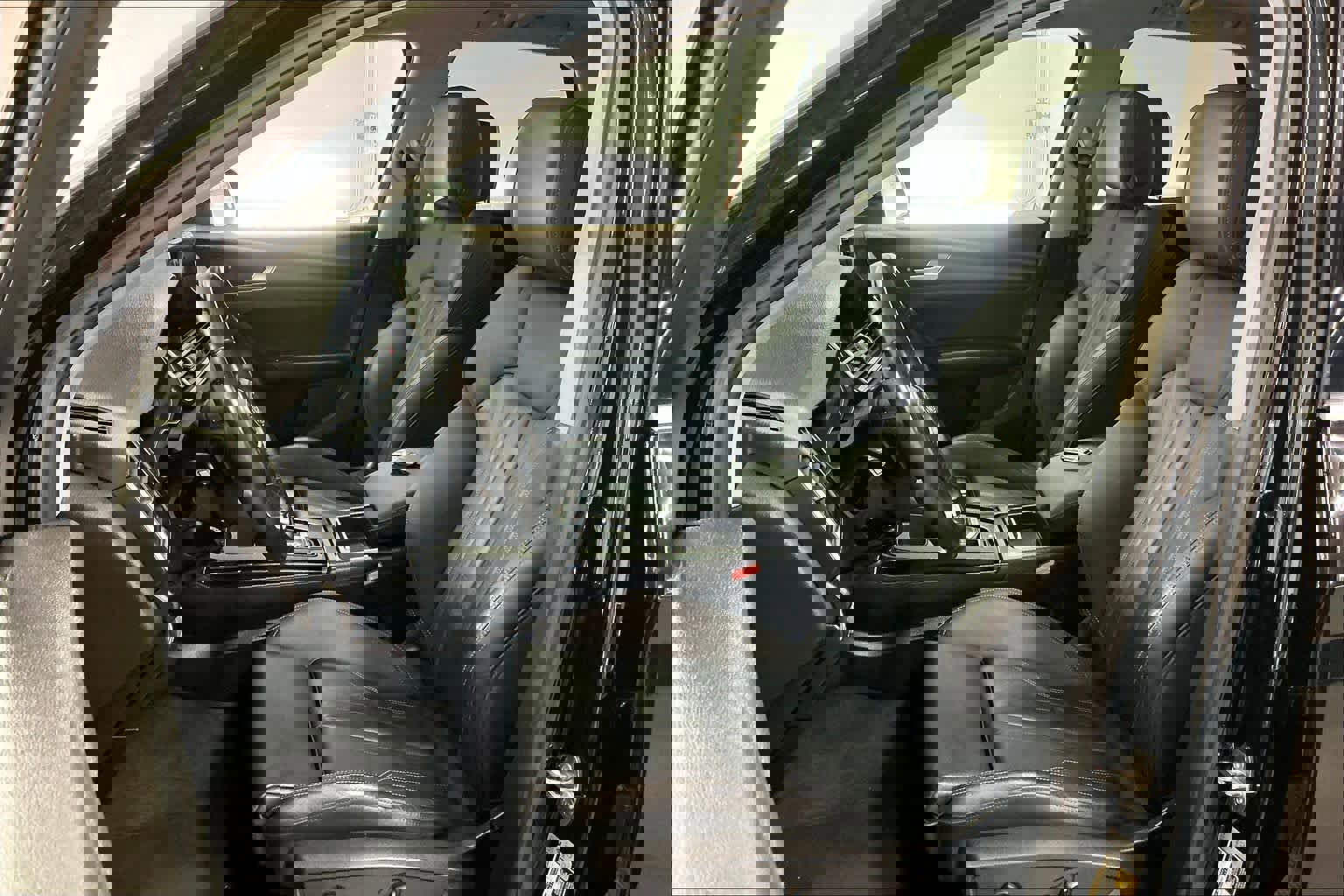 Used 2022 Audi Q5 e Premium w/ Convenience Package image 27