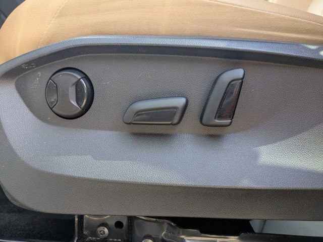 Certified 2023 Volkswagen Tiguan SE R-Line image 20