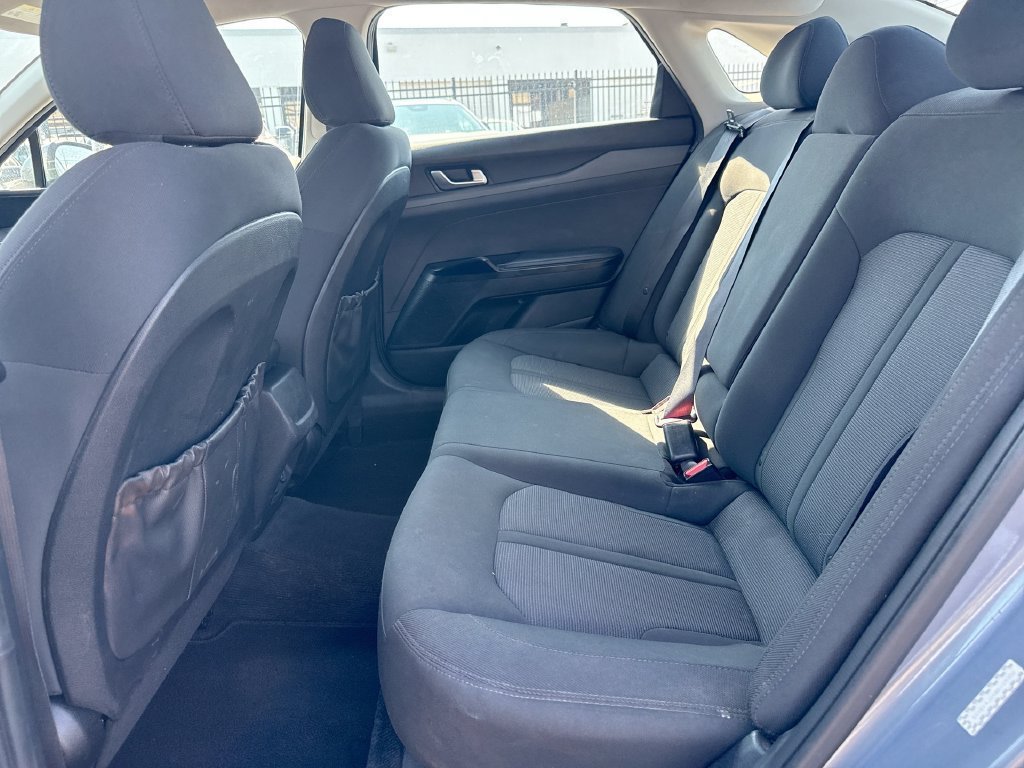 Used 2022 Kia K5 LXS FWD image 25