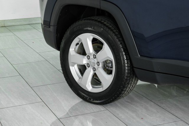 Used 2020 Jeep Compass Latitude AWD/4WD image 56