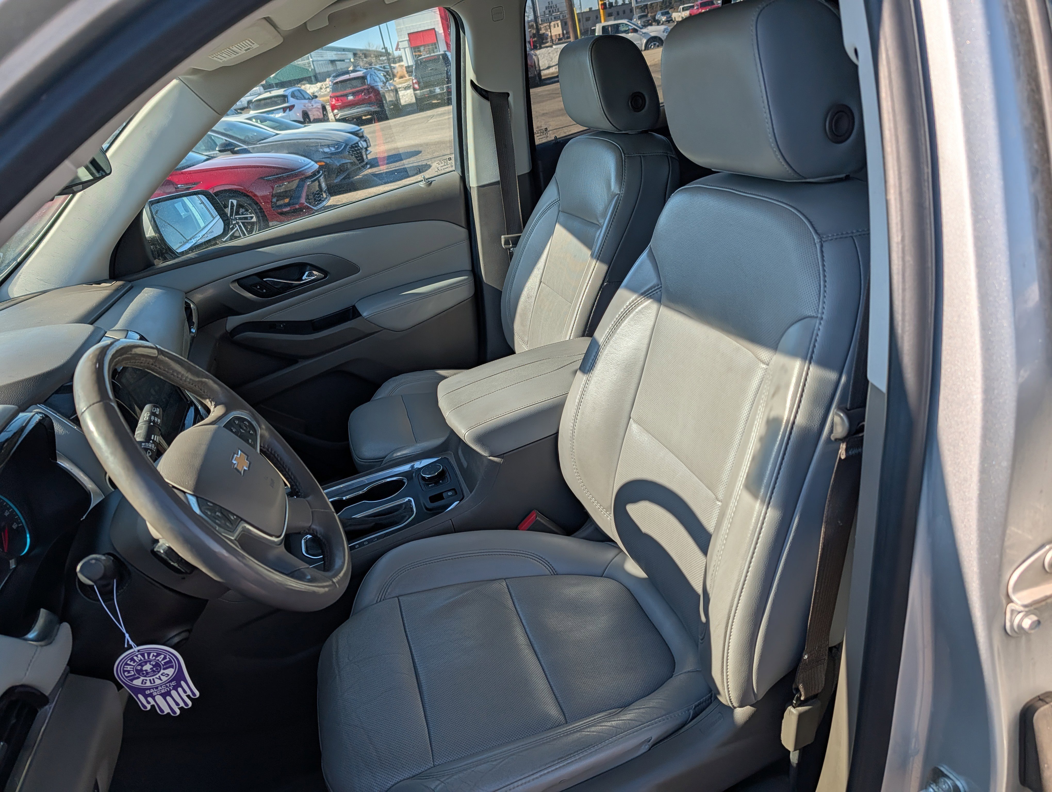 Used 2018 Chevrolet Traverse Premier image 10