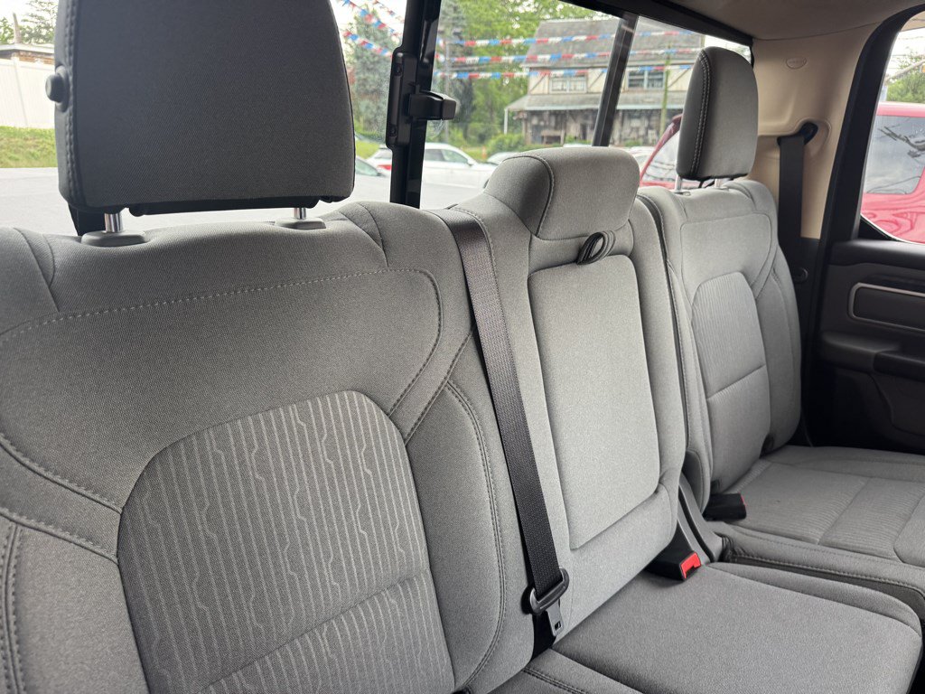 Used 2020 RAM 1500 Big Horn AWD/4WD image 9