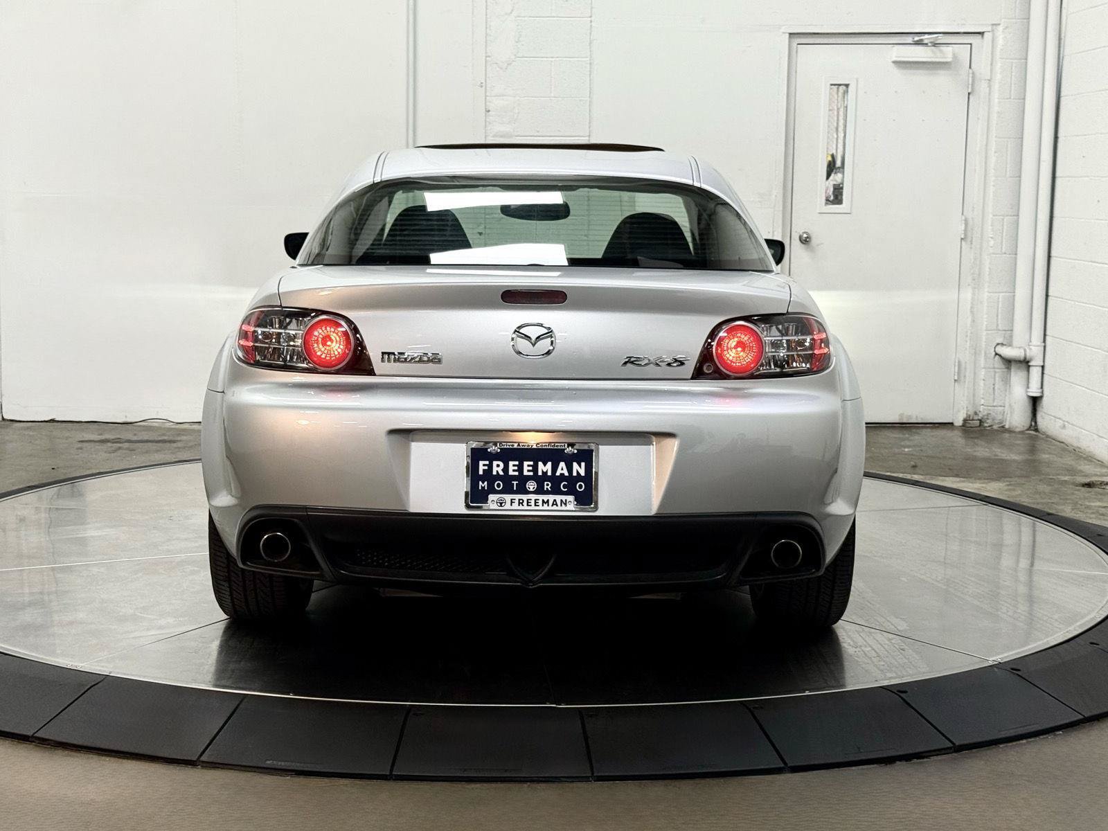 Used 2004 MAZDA RX-8 w/ MT Touring Pkg RWD image 8