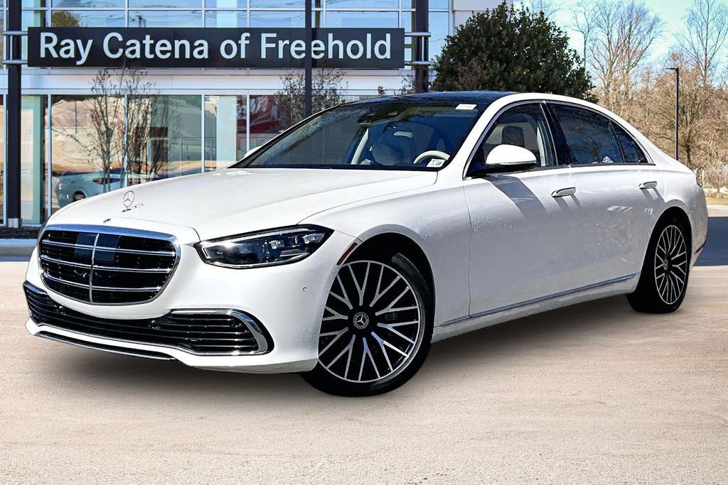 Certified 2022 Mercedes-Benz S 500 4MATIC image 1