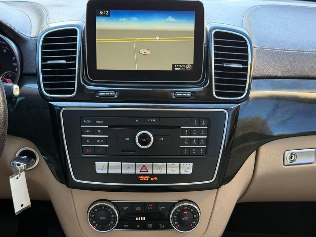 Used 2017 Mercedes-Benz GLS 450 GLS 450 image 13