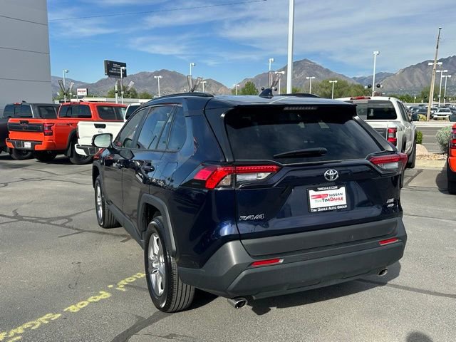 Used 2025 Toyota RAV4 XLE AWD/4WD image 9