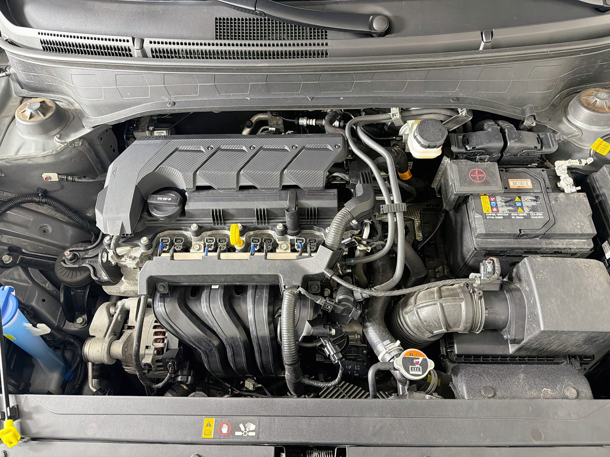 Used 2025 Hyundai Venue SEL FWD image 31