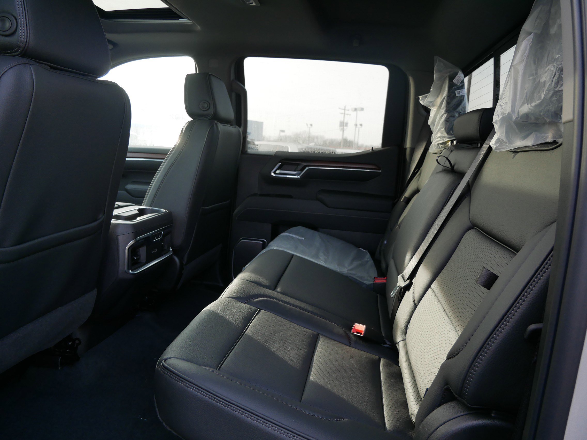 New 2026 GMC Sierra 1500 Denali w/ Denali Reserve Package image 12