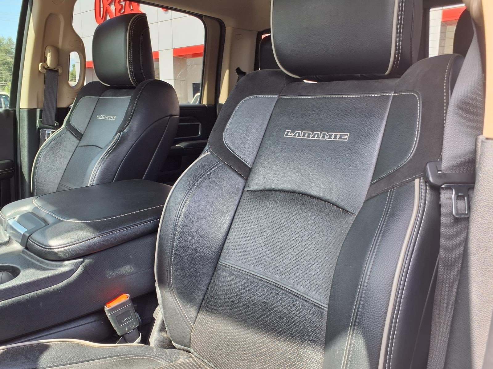 Used 2022 RAM 2500 Laramie AWD/4WD image 16