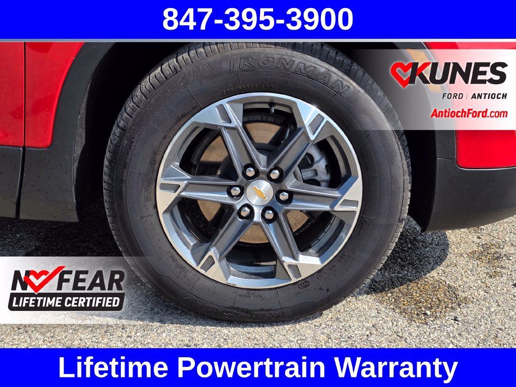 Used 2025 Chevrolet Blazer LT AWD/4WD image 12