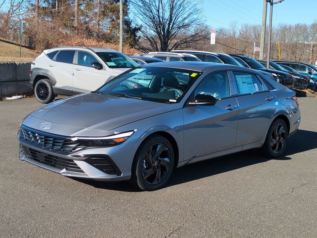 Certified 2026 Hyundai Elantra SEL Sport Premium FWD image 7