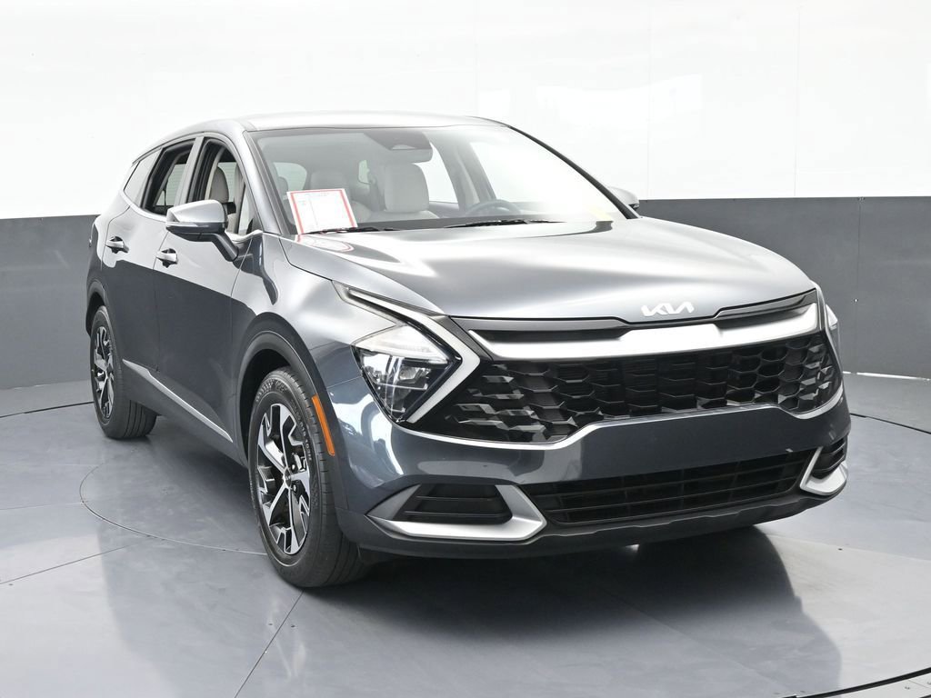 Used 2023 Kia Sportage EX image 9