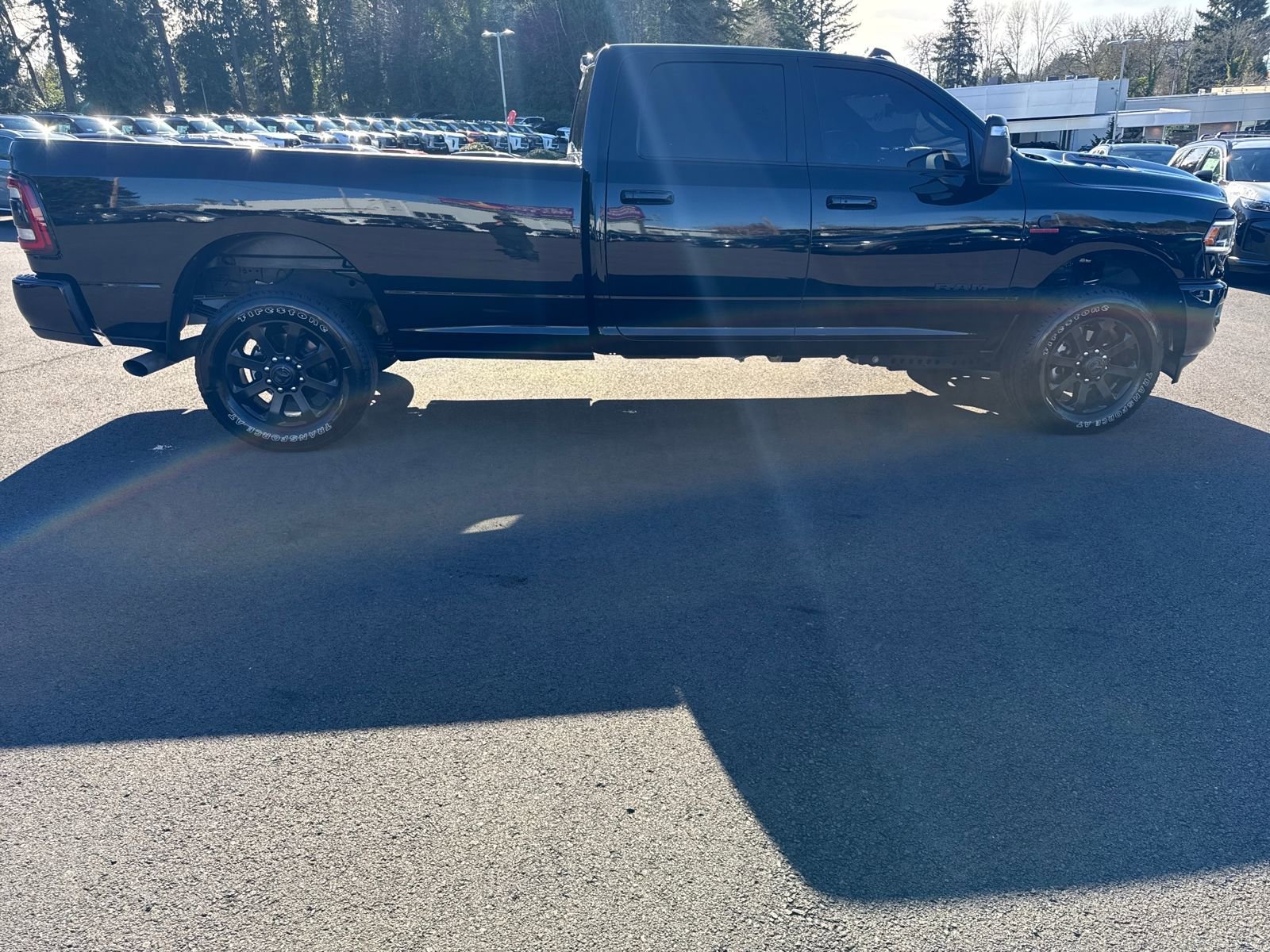 Used 2024 RAM 3500 Laramie w/ Night Edition image 9