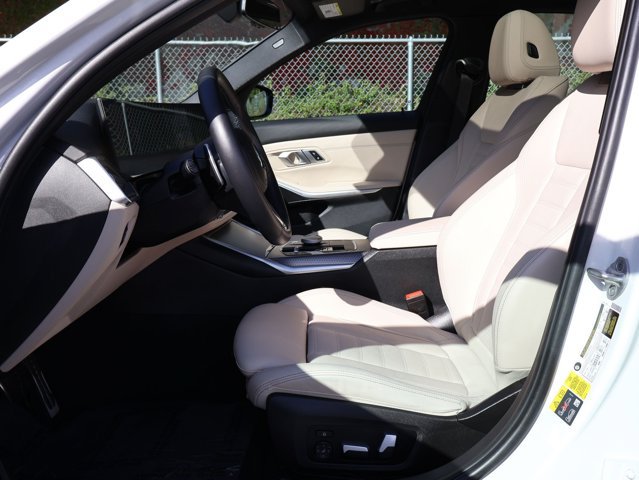 Used 2023 BMW 330e xDrive w/ M Sport Package AWD/4WD image 21