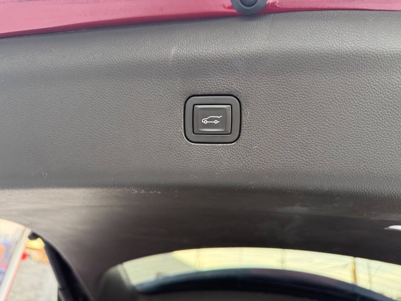 Used 2019 Buick Enclave Essence FWD image 15