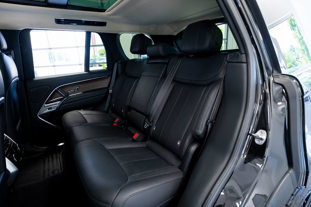 Used 2022 Land Rover Range Rover SE AWD/4WD image 46