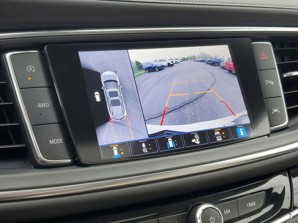Used 2023 Buick Enclave Avenir w/ Avenir Technology Package AWD/4WD image 20