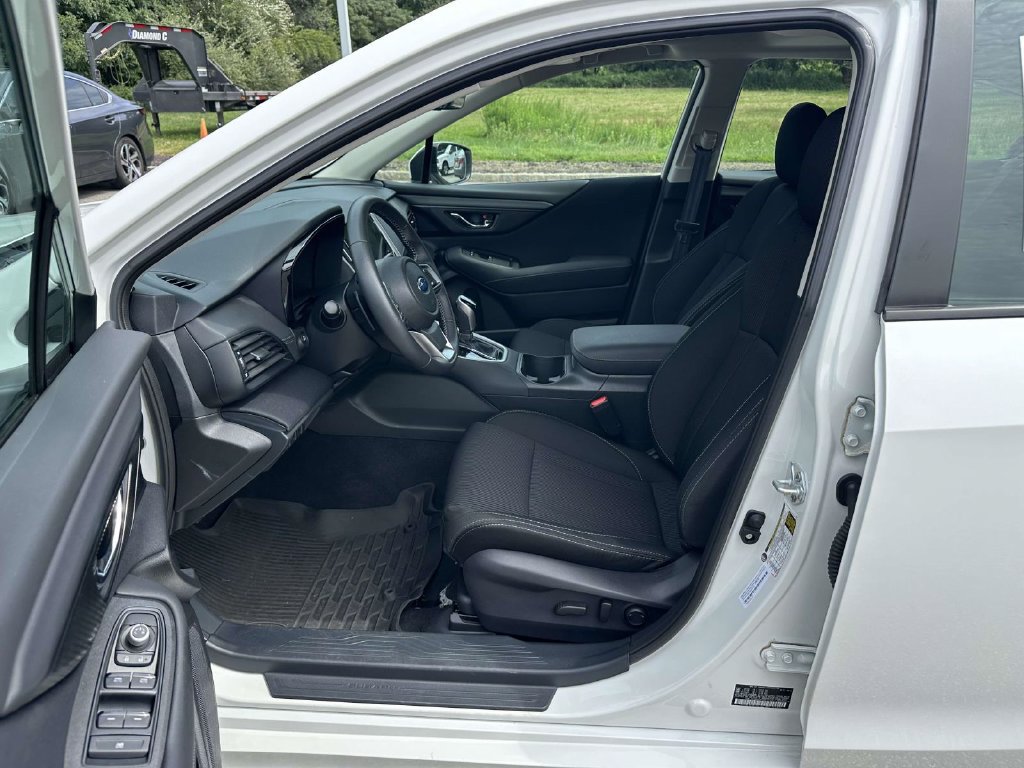 Certified 2025 Subaru Legacy Premium AWD/4WD image 15
