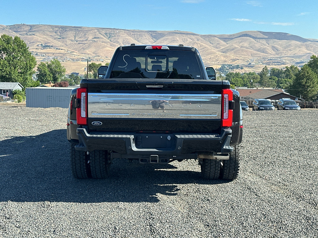 Used 2023 Ford F450 Platinum w/ Camper Package AWD/4WD image 6
