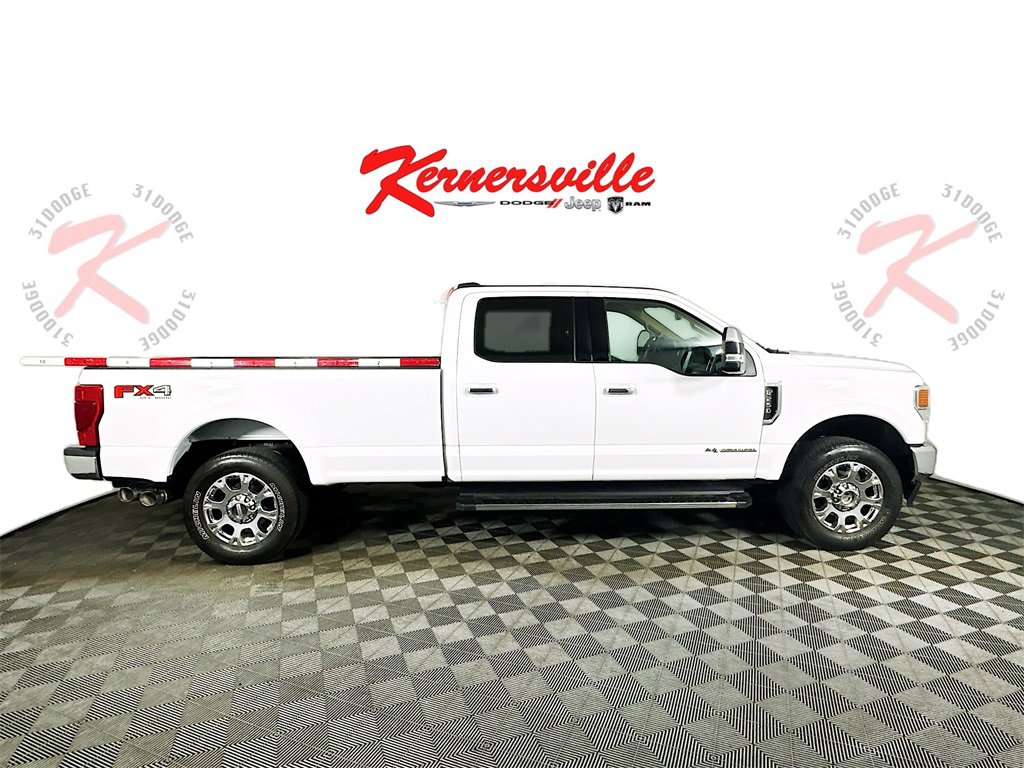Used 2022 Ford F250 Lariat w/ Chrome Package image 8