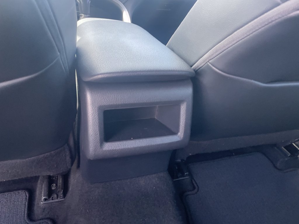 Used 2021 Toyota Camry SE FWD image 24