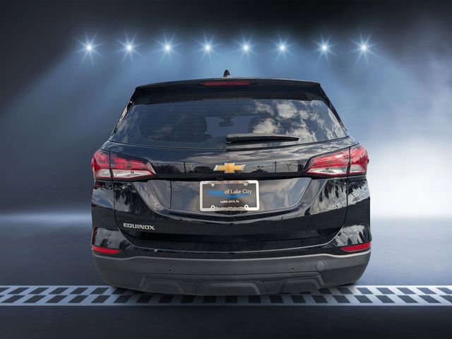 Used 2024 Chevrolet Equinox LS w/ Driver Confidence II Package image 4