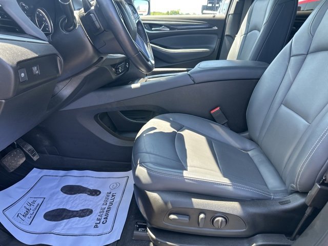 Used 2023 Buick Enclave Essence w/ Experience Buick Package image 11
