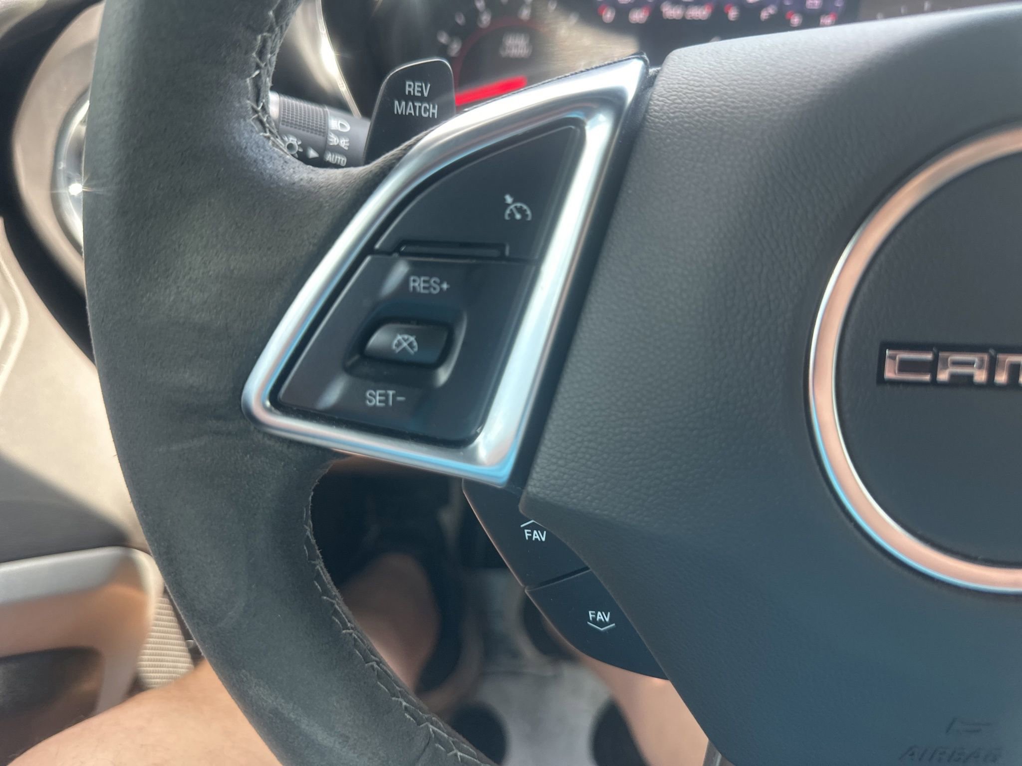 Used 2021 Chevrolet Camaro SS RWD image 25