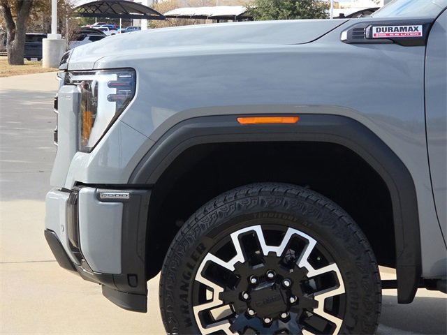 Used 2024 GMC Sierra 2500 AT4 w/ AT4 Premium Plus Package image 5