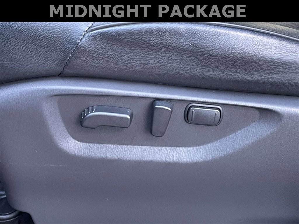 Used 2023 Nissan Armada SL w/ Midnight Edition Package image 18