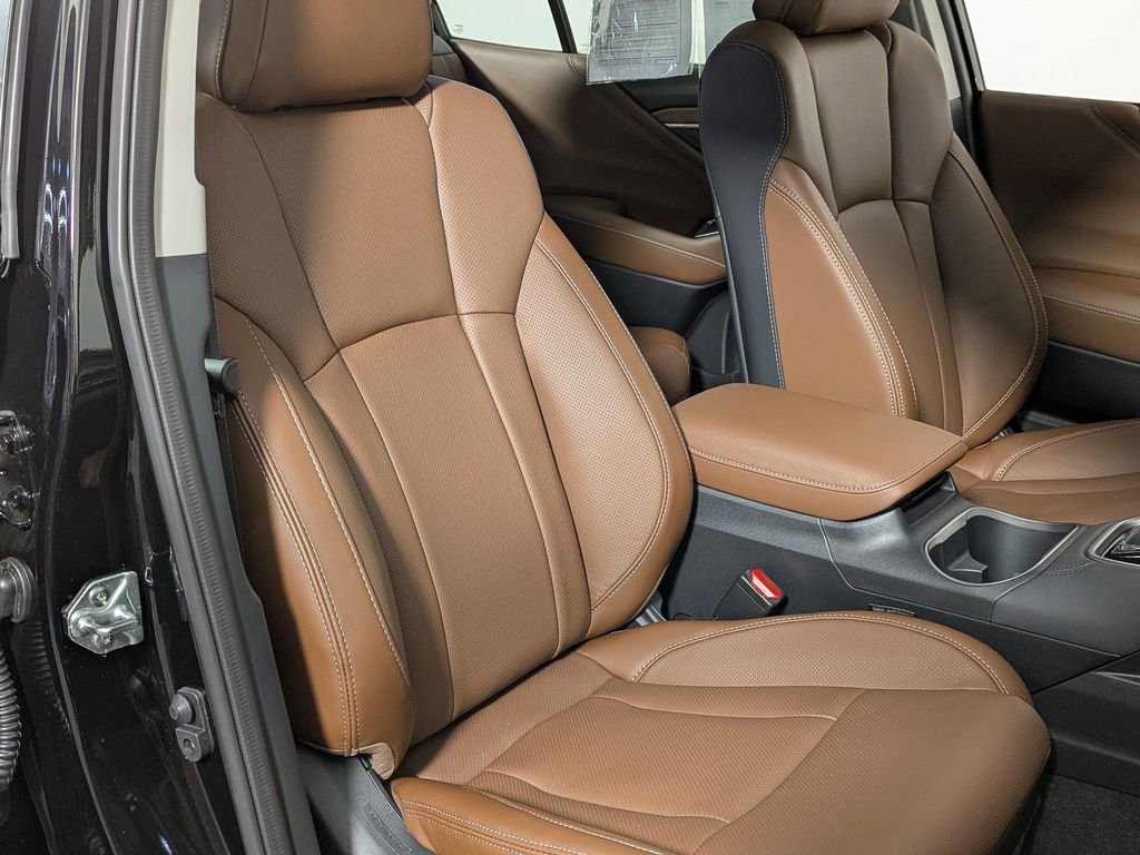 Used 2025 Subaru Legacy Touring XT image 27