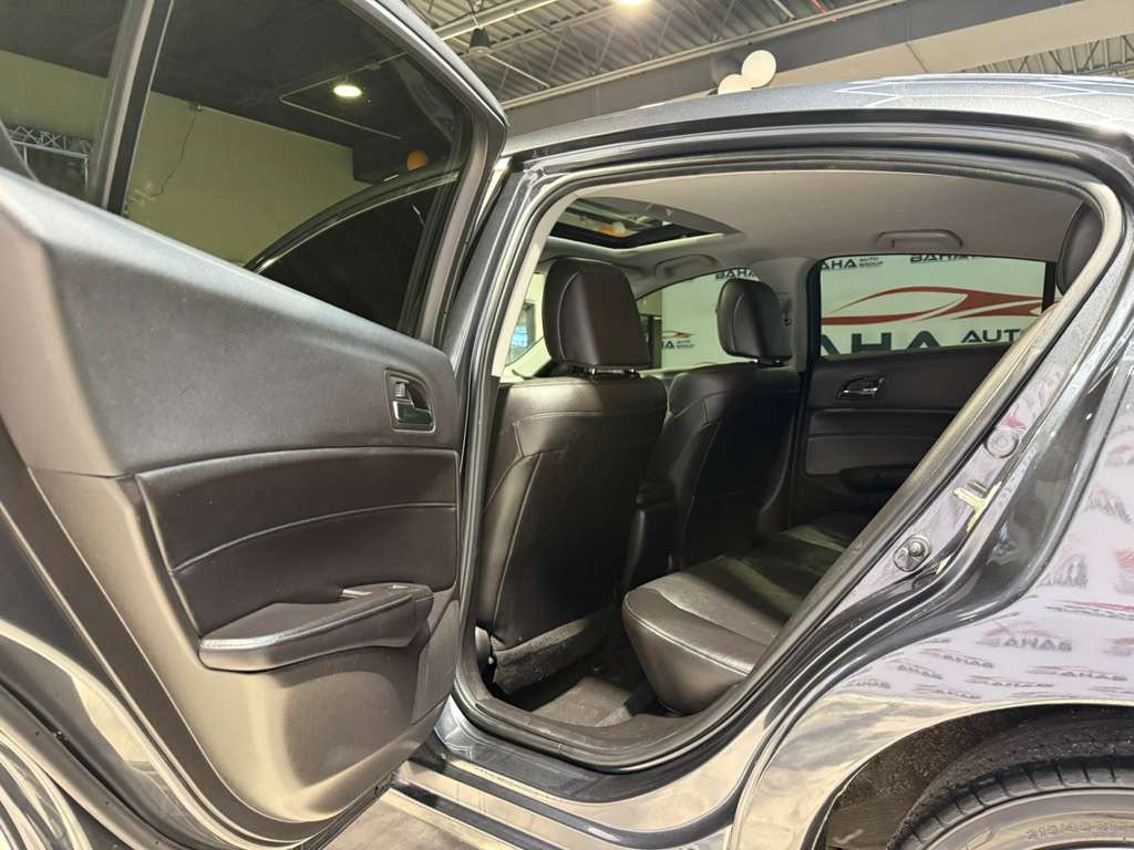 Used 2016 Acura ILX w/ Premium Package image 40