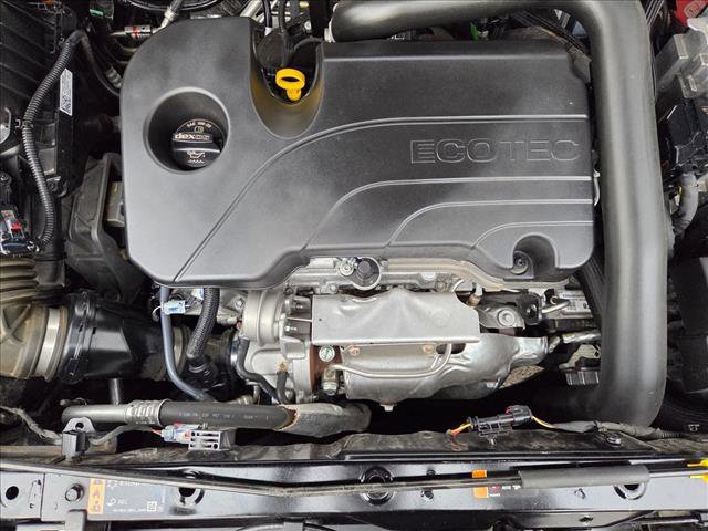 Used 2024 GMC Terrain SLT image 21